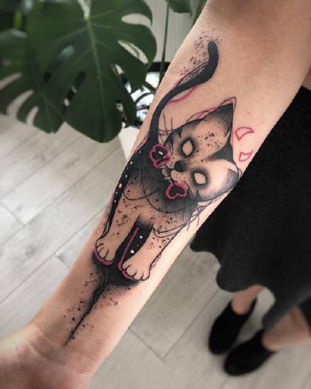 黑色和红色搭配元素的一组个性小纹身图案