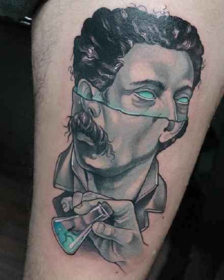 一组分裂抽象风格的人像纹身图案作品