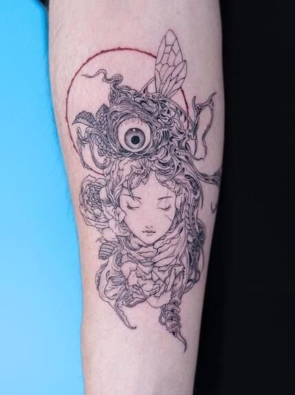 半骷髅风格等的创意女郎纹身作品图案9张