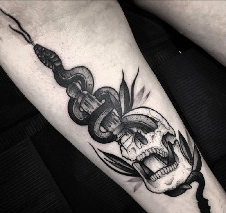 个性暗黑纹身：暗黑风格的一组个性黑灰纹身图案