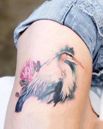 国画风格的一组水墨纹身图案图片9张