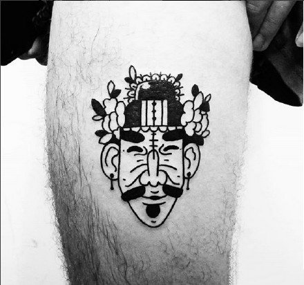 黑色调的一组个性小纹身图案9张