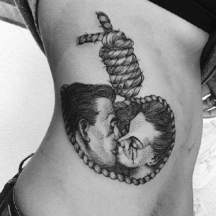 暗黑灰风格的一组点刺纹身图案作品9张