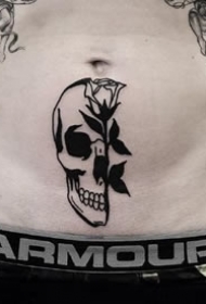 黑色的一组不错的个性小纹身图案9张