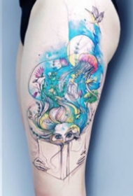 蓝色调的一组好看小水彩纹身作品图案9张