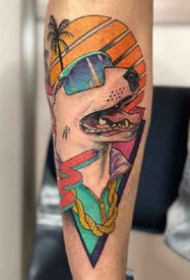 创意搞怪的一组彩色school风格的动物纹身图案