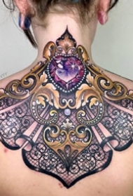 耀眼的一组9张创意钻石纹身图案欣赏