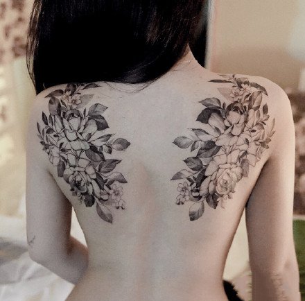 适合女生的各部位唯美的素花纹身图案