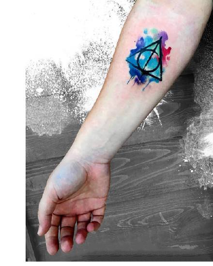 纹在小臂上很好看的一组水彩风格的纹身图案