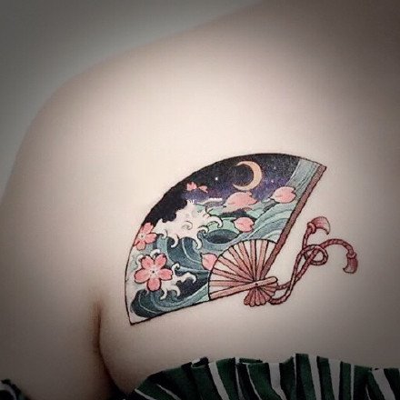 很唯美的一组水彩色小清新纹身图案