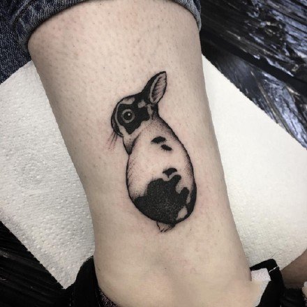 很可爱的一组小兔子纹身图案欣赏