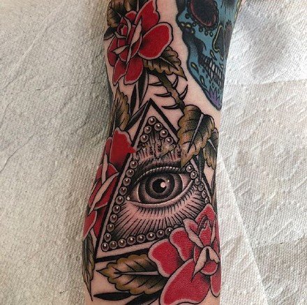 一组Old School的小彩色纹身作品欣赏