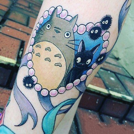 18张宫崎骏动漫角色龙猫的卡通纹身图案