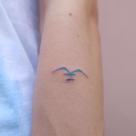 超简约的一组手臂上小图纹身图片欣赏