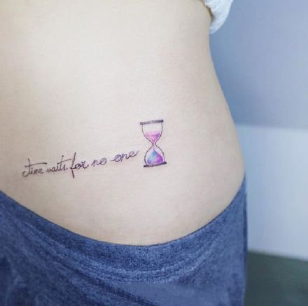 沙漏刺青+代表时间的小清新彩色沙漏纹身图案