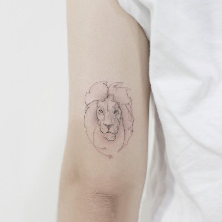 18张简约又好看的一组小清新彩色纹身图案