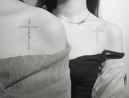 情侣、闺蜜喜欢的18张简约小清新纹身图案 ​