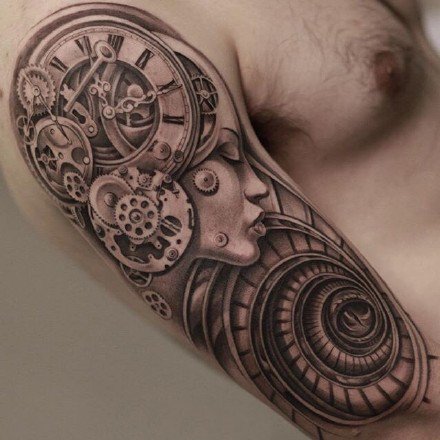 细腻的一组欧美写实大臂等​纹身作品9张