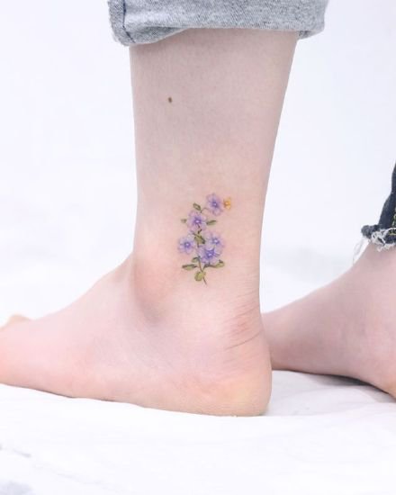 19张好看的手臂小清新简约花朵纹身图案