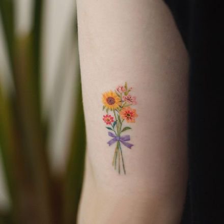 45张适合女生的小清新小彩色纹身图案