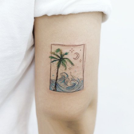 45张适合女生的小清新小彩色纹身图案