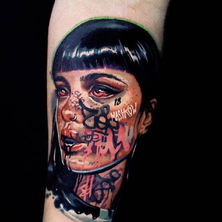 涂鸦轰炸风格的一组女性人像纹身作品