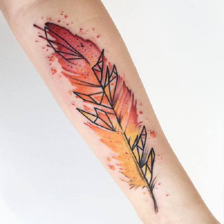 一组羽毛题材的水彩羽毛纹身图案9张