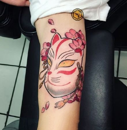 狐狸面具纹身：日式风格狐狸面具纹身图案9张