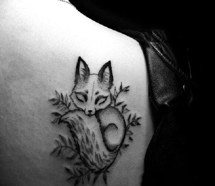 狐狸刺青：18张小清新的狐狸纹身图案赏析