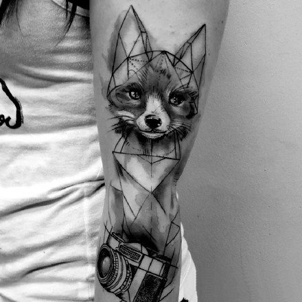 狐狸刺青：18张小清新的狐狸纹身图案赏析