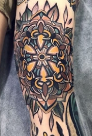 oldschool曼陀罗：复古school风格的曼陀罗梵花纹身图案