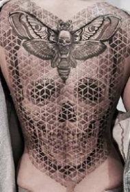 通体纹身：霸气的一组满背和通体大面积纹身作品