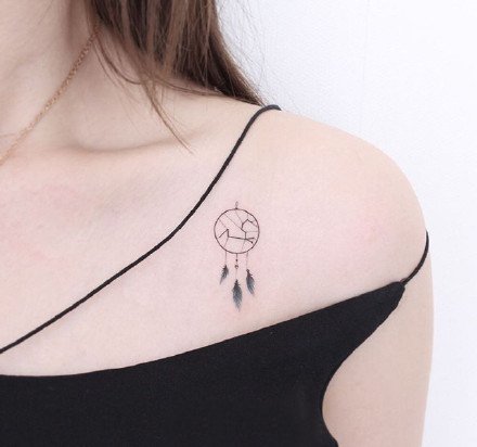26张适合女孩子的一组简单小清新纹身图案