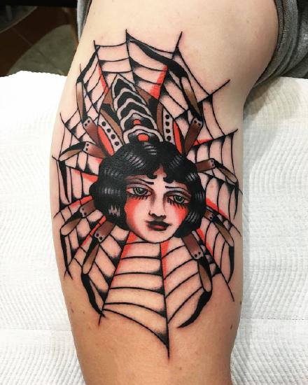 经典的的一组红色oldschool女郎纹身图片