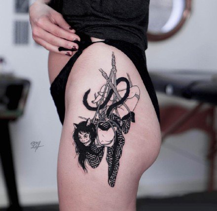 黑色的一组个性暗黑纹身图案27张