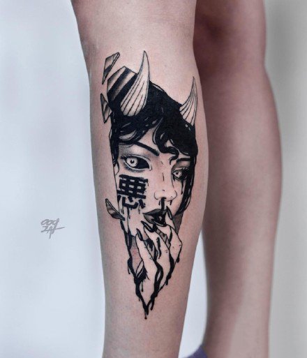 黑色的一组个性暗黑纹身图案27张