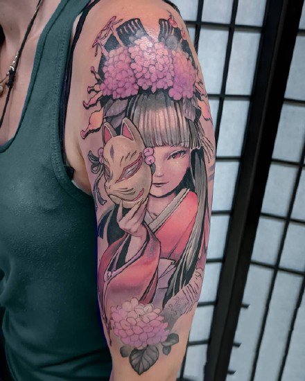 二次元动漫风格的卡通女生纹身作品