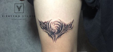 帅气的一组暗黑花体字纹身赏析