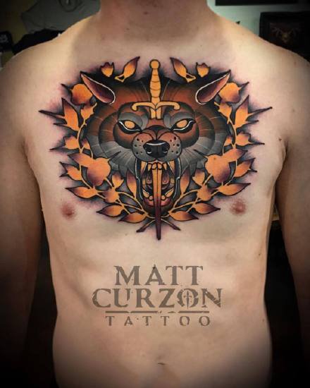 school风格的一组男性大花胸纹身作品