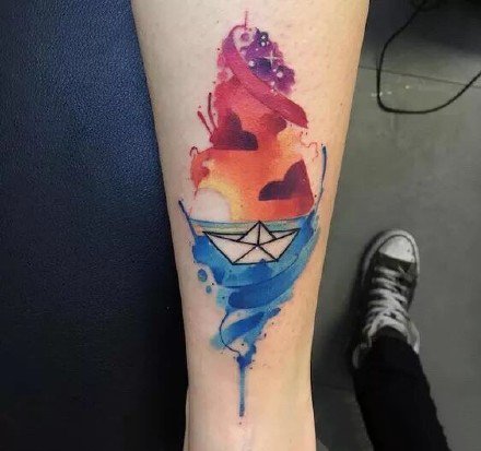 纸船刺青：小清新的一组小纸船纹身图案9张