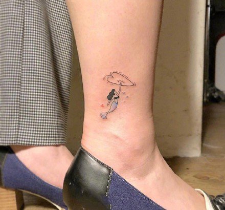 适合女生的36张小清新简约纹身图案