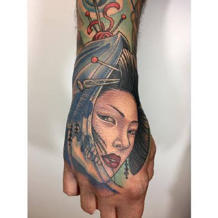 漂亮的一组艺伎纹身图案欣赏