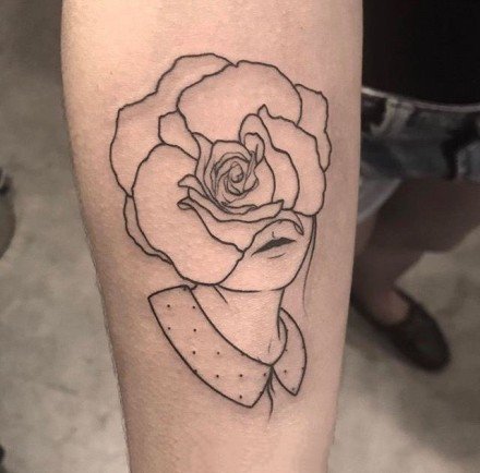 创意的一组假面线条纹身图案9张