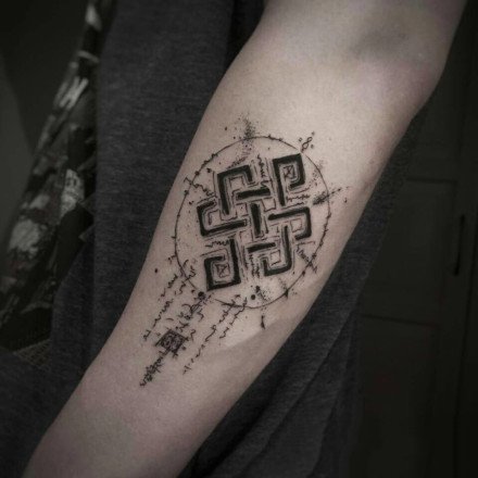 9想很有创意的一组黑灰点刺纹身图案