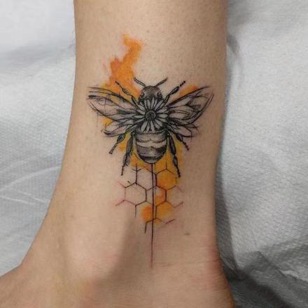 15张好看的小水彩色纹身图案