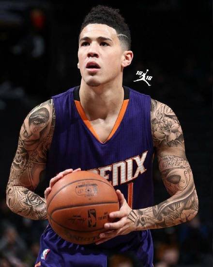 一组欧美篮球明星身上的纹身套图欣赏