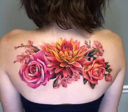 9张娇艳欲滴的的大红玫瑰纹身图案