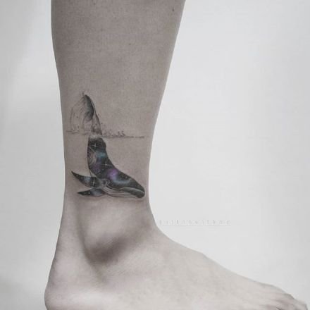 9张唯美的星空和鲸鱼搭配的纹身图案