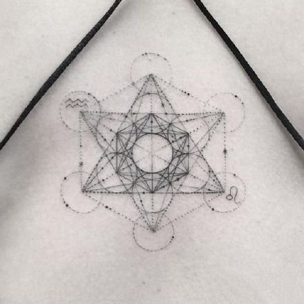 个性的一组几何图形纹身图案9张