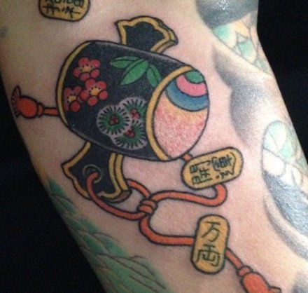 日式传统的小福鼓纹身图案9张